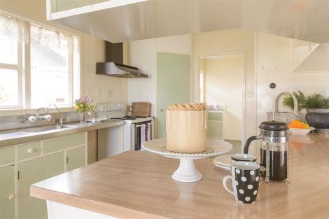 Photo of property in 9 Fagan Street, Bulls, 4818