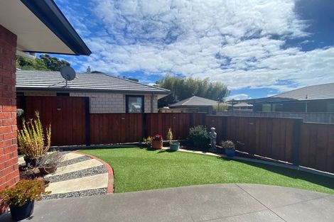 Photo of property in 18 Nukuroa Close, Waitara, 4320