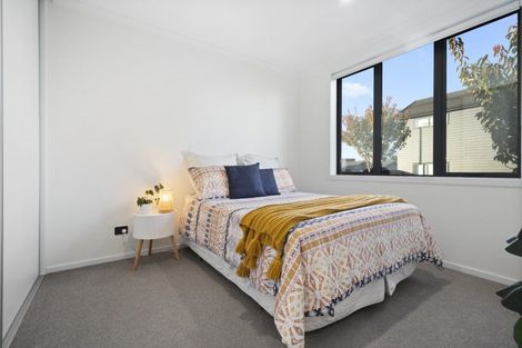 Photo of property in 10 Kenehi Road, Karaka, 2124