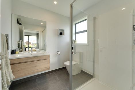 Photo of property in 1 Smitham Drive, Cromwell, 9310