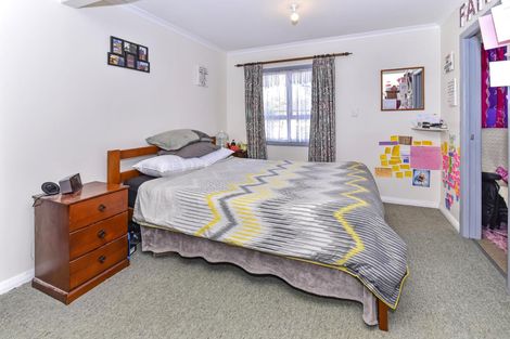 Photo of property in 21 Scott Road, Papakura, 2110