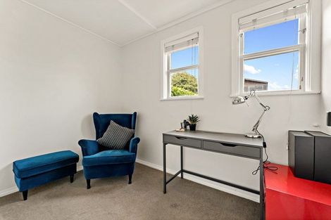 Photo of property in 15 Range View Road, Mount Albert, Auckland, 1025
