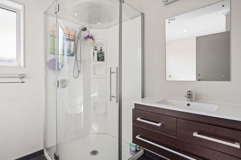 Photo of property in 3 Coach Place, Brightwater, 7022