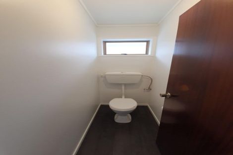 Photo of property in 3/36 Hill Road, Hillpark, Auckland, 2102