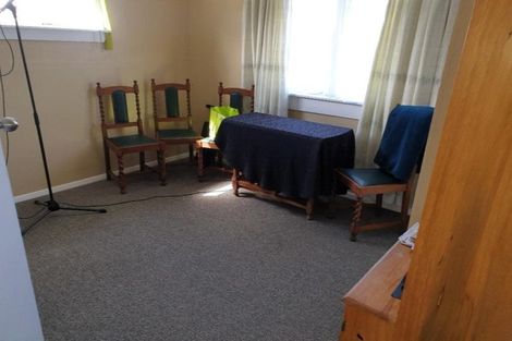 Photo of property in 10 Leicester Street, Patea, 4520