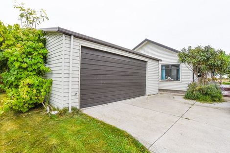 Photo of property in 35 Willryan Avenue, New Brighton, Christchurch, 8083