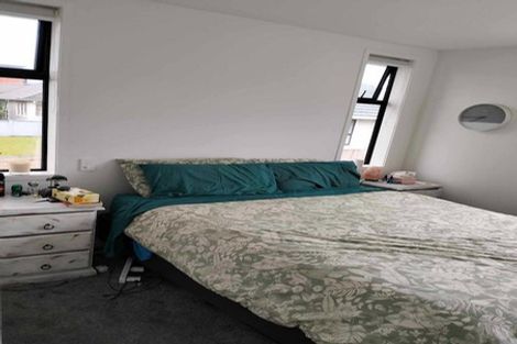 Photo of property in 1/10 Wilsher Crescent, Henderson, Auckland, 0612