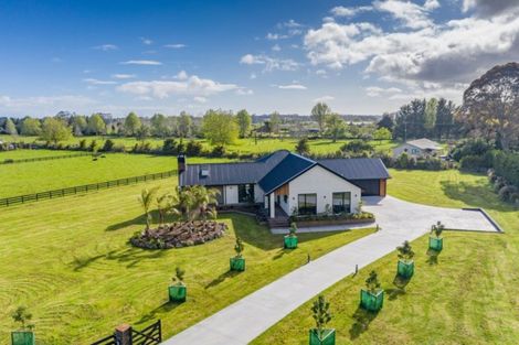 Photo of property in 2 Puriri Park Lane, Waipapa, 0230