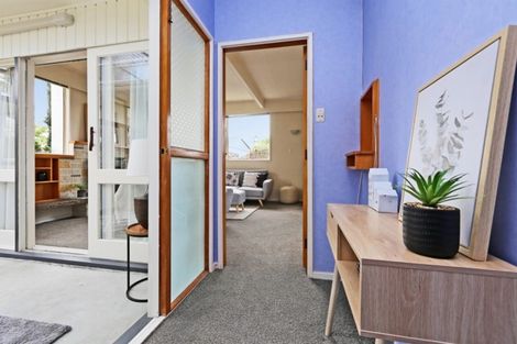 Photo of property in 2 Holyrood Street, Taradale, Napier, 4112