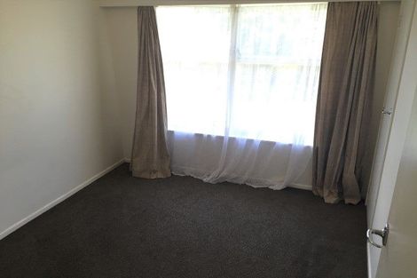 Photo of property in 262 Hepburn Road, Glendene, Auckland, 0602