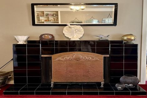 Photo of property in 10 Cassino Street, Bayswater, Auckland, 0622