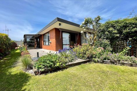 Photo of property in 4/93 Avenue Road, West End, Timaru, 7910