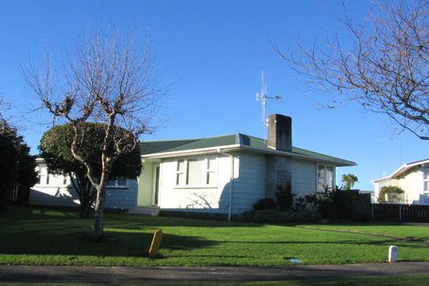 Photo of property in 19 Apollo Parade, Milson, Palmerston North, 4414