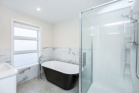 Photo of property in 18 Robertson Street, Elderslea, Upper Hutt, 5018