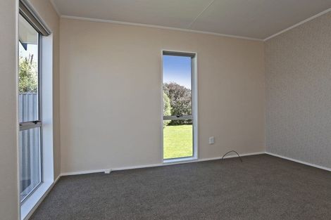 Photo of property in 17 Breadalbane Road, Havelock North, 4130