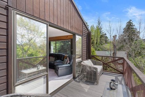 Photo of property in 30 Lastel Place, Shelly Park, Auckland, 2014