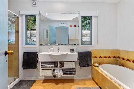 Photo of property in 8 Main Road, Governors Bay, Lyttelton, 8971