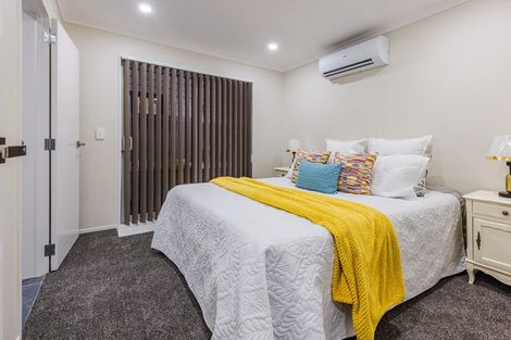 Photo of property in 2a Robyn Place, Mangere East, Auckland, 2024