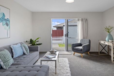 Photo of property in 3/52a Hei Hei Road, Hei Hei, Christchurch, 8042