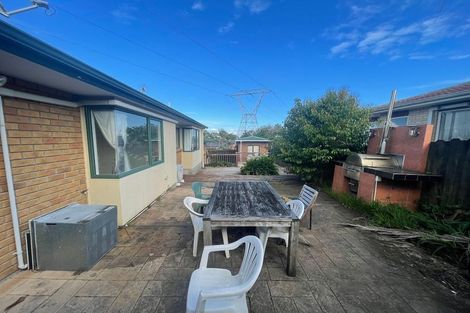 Photo of property in 1 Hansworth Place, Flat Bush, Auckland, 2019