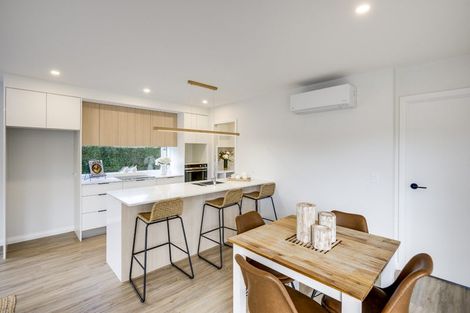 Photo of property in 9b Church Road, Taradale, Napier, 4112