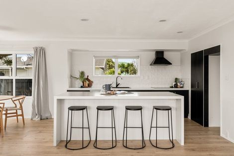 Photo of property in 14 Tudor Place, Mount Maunganui, 3116