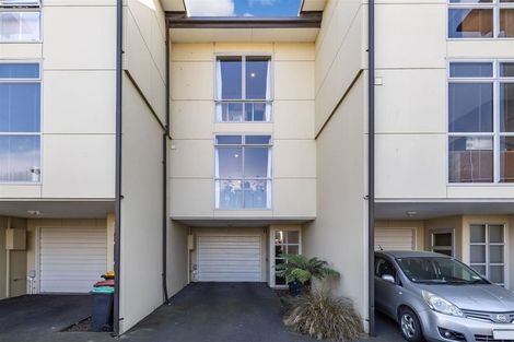 Photo of property in 9/54 Champion Street, Edgeware, Christchurch, 8013