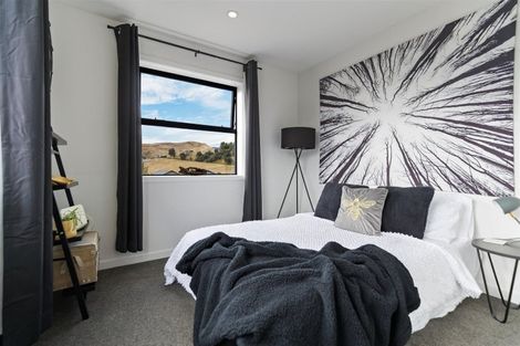 Photo of property in 11 Violet Way, Lower Shotover, Queenstown, 9304