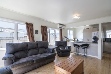 Photo of property in 11 Mcglashen Street, Motueka, 7120