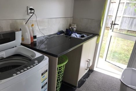 Photo of property in 32 Capriana Drive, Karaka, Papakura, 2113