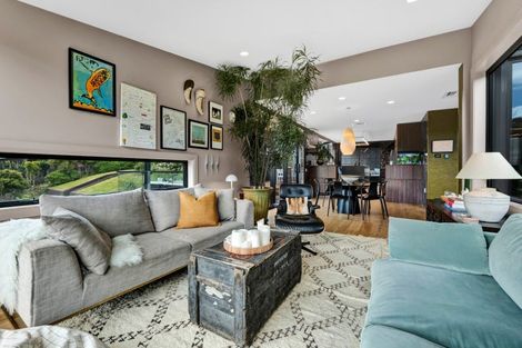 Photo of property in 12a Baring Terrace, Strandon, New Plymouth, 4312