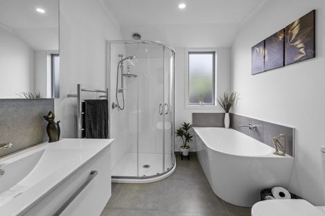 Photo of property in 16 Oak Ridge Drive, Te Awamutu, 3800