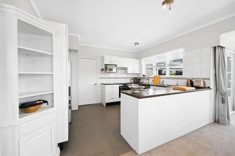 Photo of property in 2 Mountain View Drive, Te Awamutu, 3800