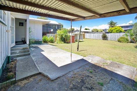 Photo of property in 926 Papamoa Beach Road, Papamoa Beach, Papamoa, 3118