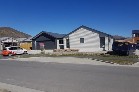 Photo of property in 17 Cumberland Road, Lower Shotover, Queenstown, 9304