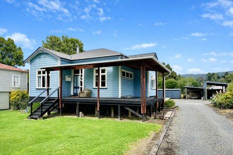 Photo of property in 28 Huia Street, Ohura, 3926