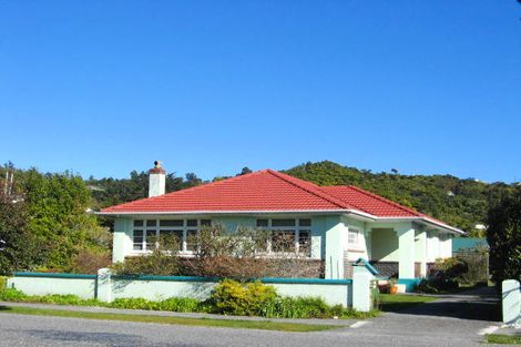 Photo of property in 44 Marlborough Street, Greymouth, 7805