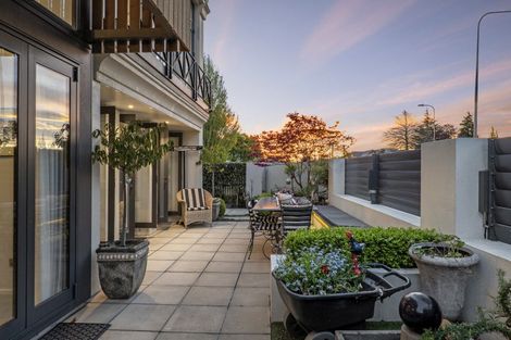 Photo of property in 21 Matai Street East, Riccarton, Christchurch, 8011