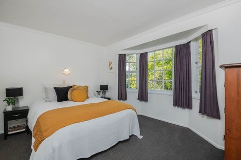 Photo of property in 11 Goddard Grove, Churton Park, Wellington, 6037