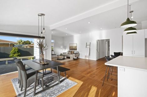 Photo of property in 47 Wellington Street, Pukekohe, 2120