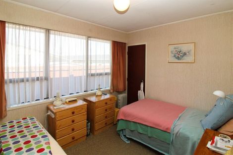 Photo of property in 39 Lowes Place, Solway, Masterton, 5810