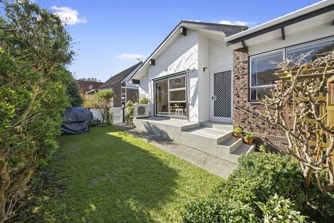 Photo of property in 42 Weka Street, Miramar, Wellington, 6022