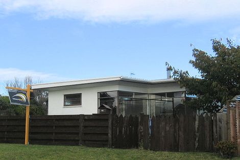 Photo of property in 20 Eatwell Avenue, Paraparaumu Beach, Paraparaumu, 5032