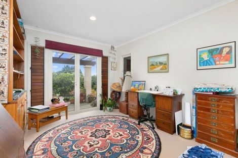 Photo of property in 118a Fourth Avenue, Tauranga, 3110