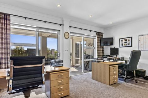 Photo of property in 20 Mapleham Drive, Pegasus, 7612