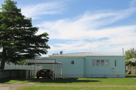 Photo of property in 17 Townley Street, Te Hapara, Gisborne, 4010