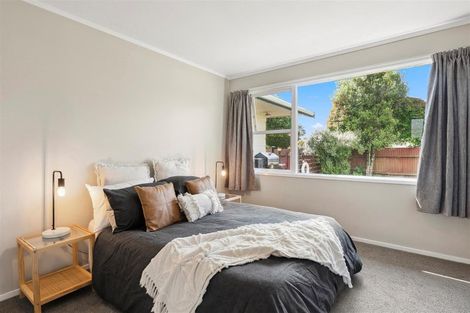 Photo of property in 8 Thackeray Place, Owhata, Rotorua, 3010