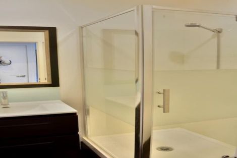 Photo of property in 20 The Close, Greenhithe, Auckland, 0632