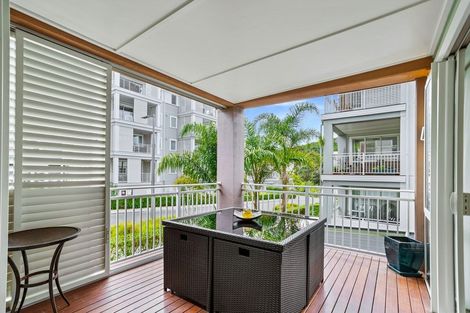 Photo of property in 72 Panorama Heights, Orewa, 0931