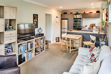 Photo of property in 8/238 Muritai Road, Eastbourne, Lower Hutt, 5013